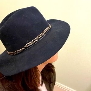 Hat, size 58cm